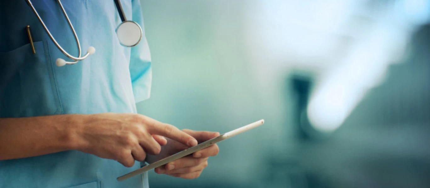 Άνδρας πήγε στο νοσοκομείο με πόνο στο γόνατο και ανακάλυψε ότι πάσχει από σπάνια ασθένεια